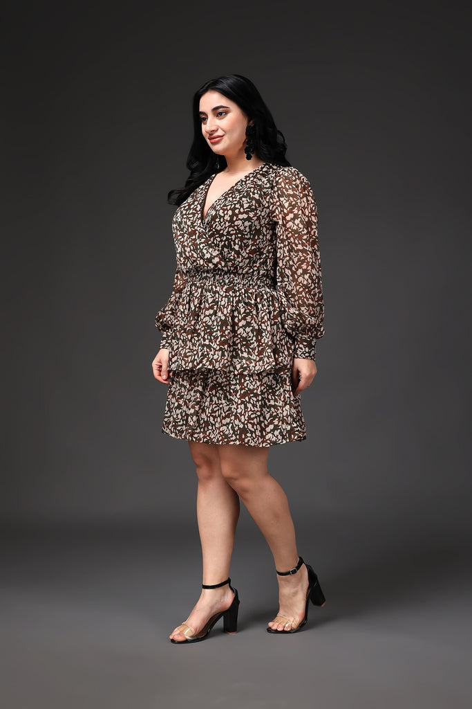 Model wearing Polyster Georgette Mini Dress with Pattern type: Leopard-2