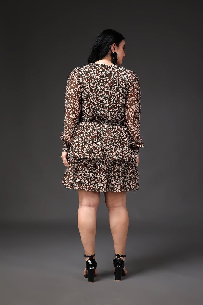 Model wearing Polyster Georgette Mini Dress with Pattern type: Leopard-4