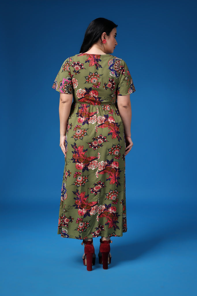 Model wearing Rayon Maxi Dress with Pattern type: Floral-4