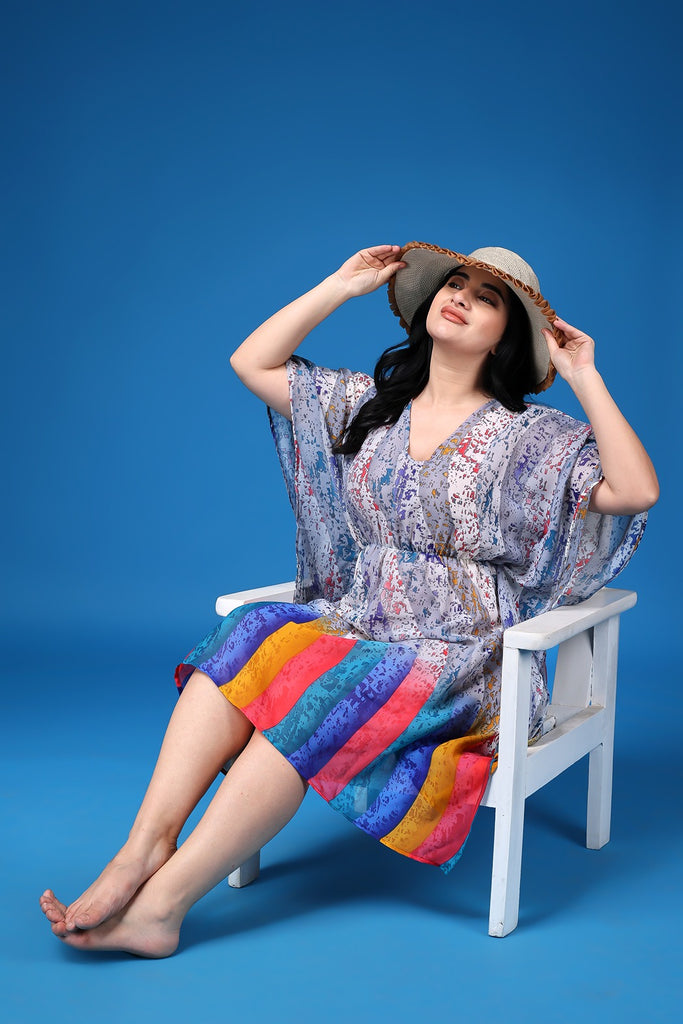 Model wearing Polyster Georgette Kaftan  with Pattern type: Abstract-6