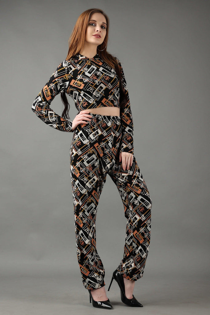 Model wearing Cotton Lycra Co-ord Set with Pattern type: Abstract-1