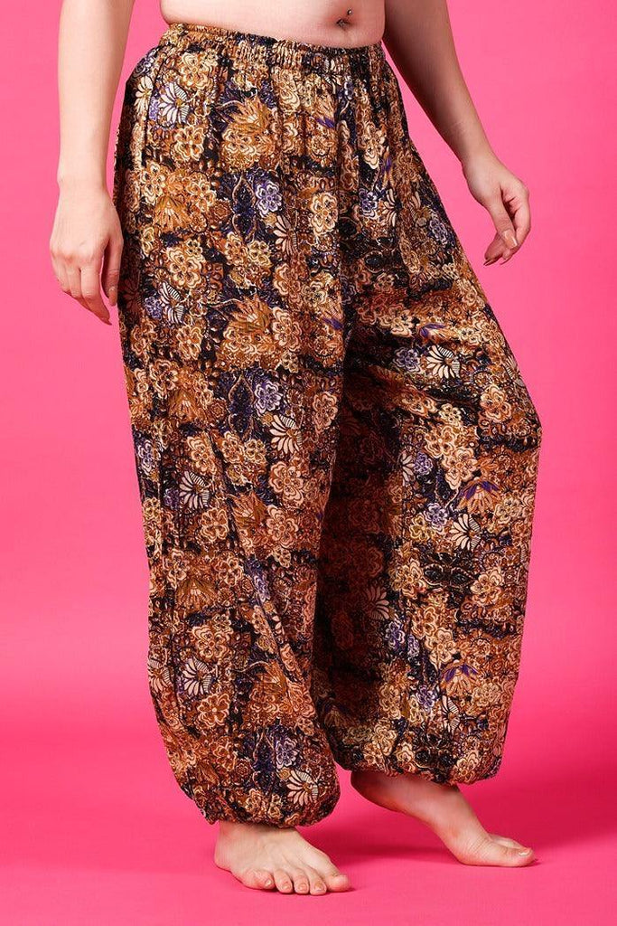 Model wearing Viscose Crepe Harem Pants with Pattern type: Floral-1