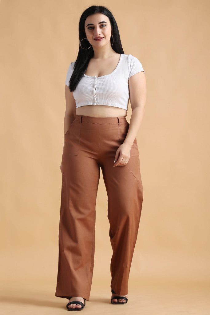Model wearing Cotton Blended Trouser with Pattern type: Solid-1