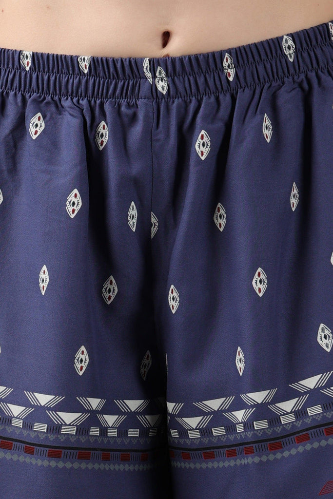 Model wearing Rayon Shorts with Pattern type: Ethnic-3