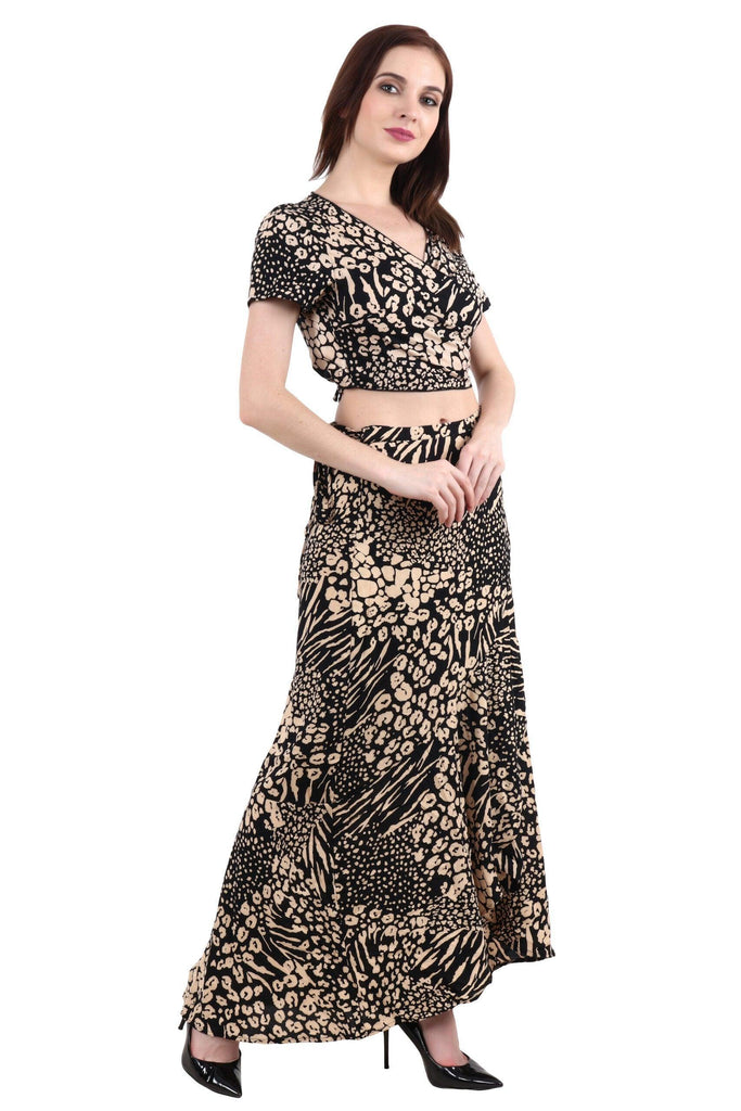 Model wearing Rayon Maxi Skirt with Pattern type: Leopard-1