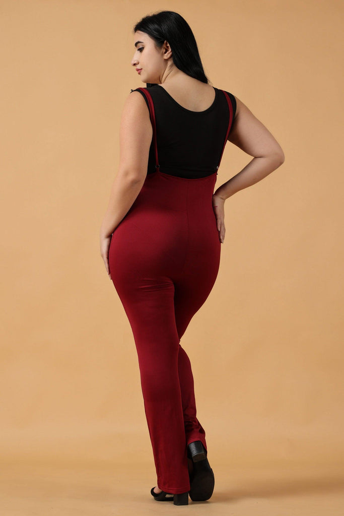 Model wearing Polyester Elastane Jumpsuit with Pattern type: Solid-8