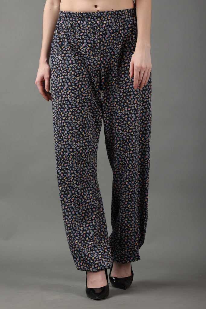 Model wearing Cotton Lycra Pyjamas with Pattern type: Floral-3