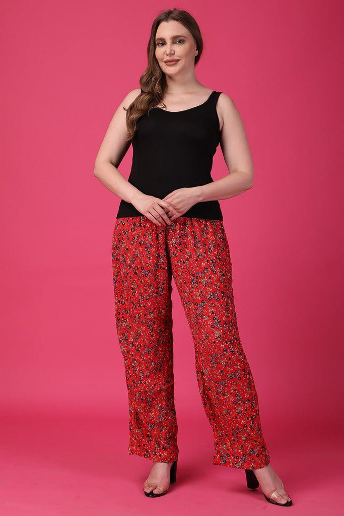 Model wearing Viscose Crepe Pant with Pattern type: Floral-1