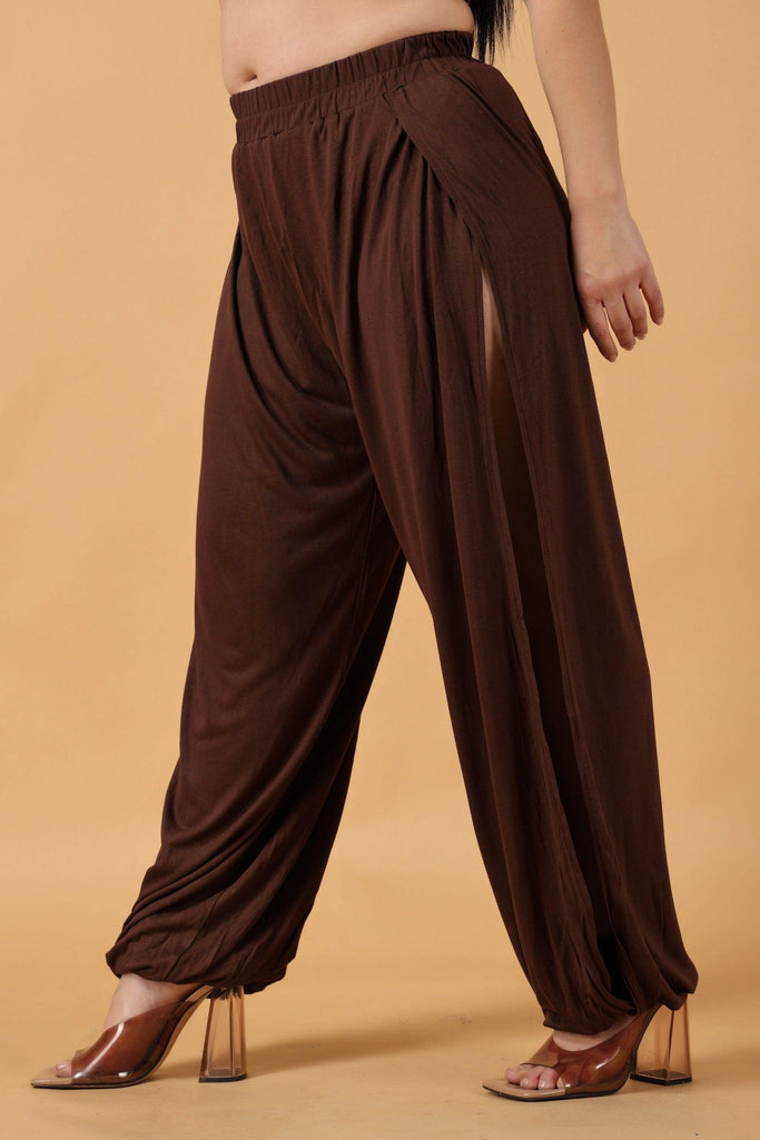 Model wearing Viscose Lycra Pyjamas with Pattern type: Solid-19