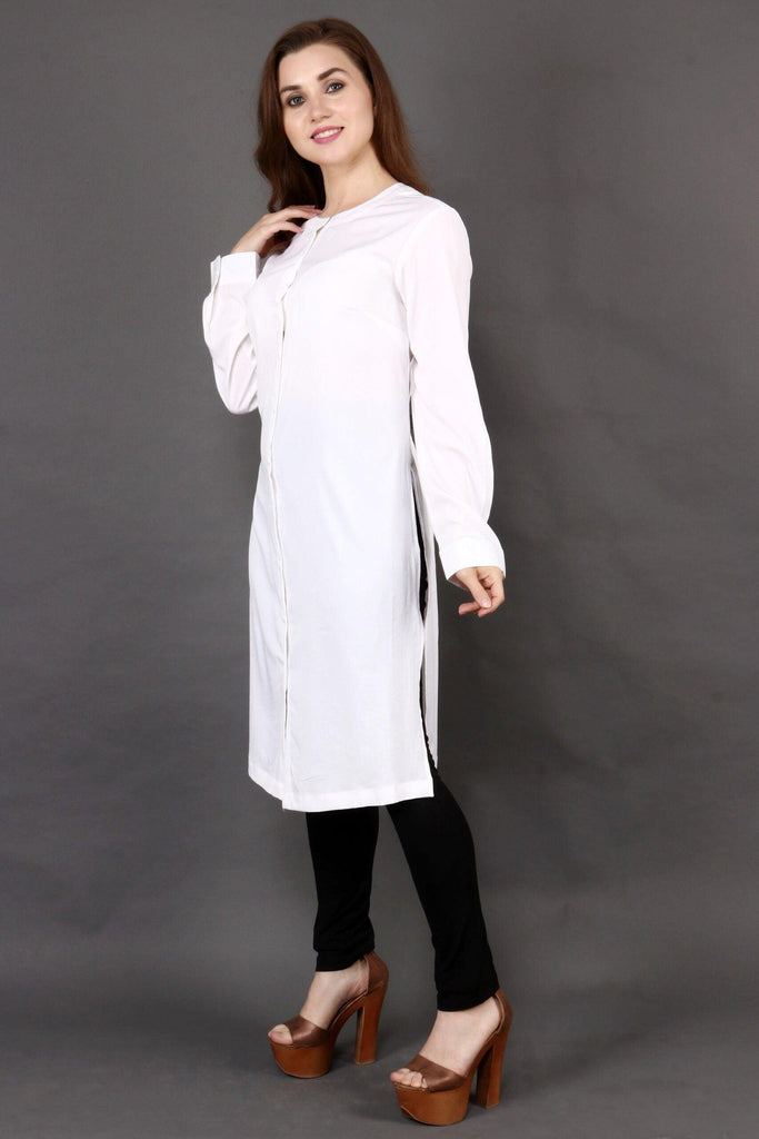 Model wearing Polyster Georgette Tunic with Pattern type: Solid-2
