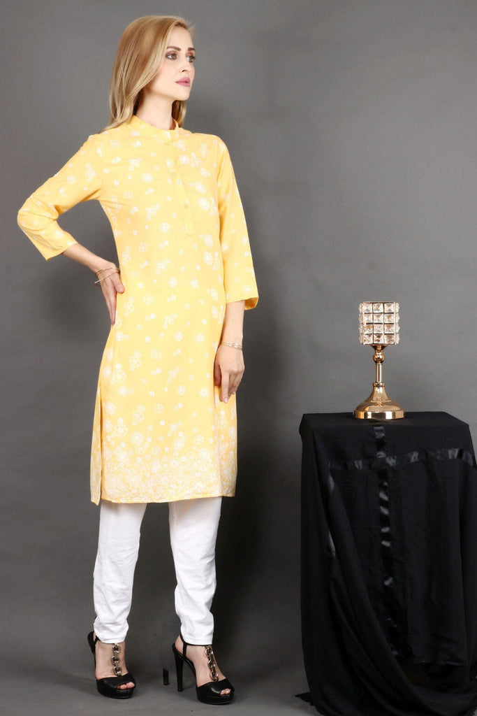 Model wearing Polyester Kurti with Pattern type: Floral-2