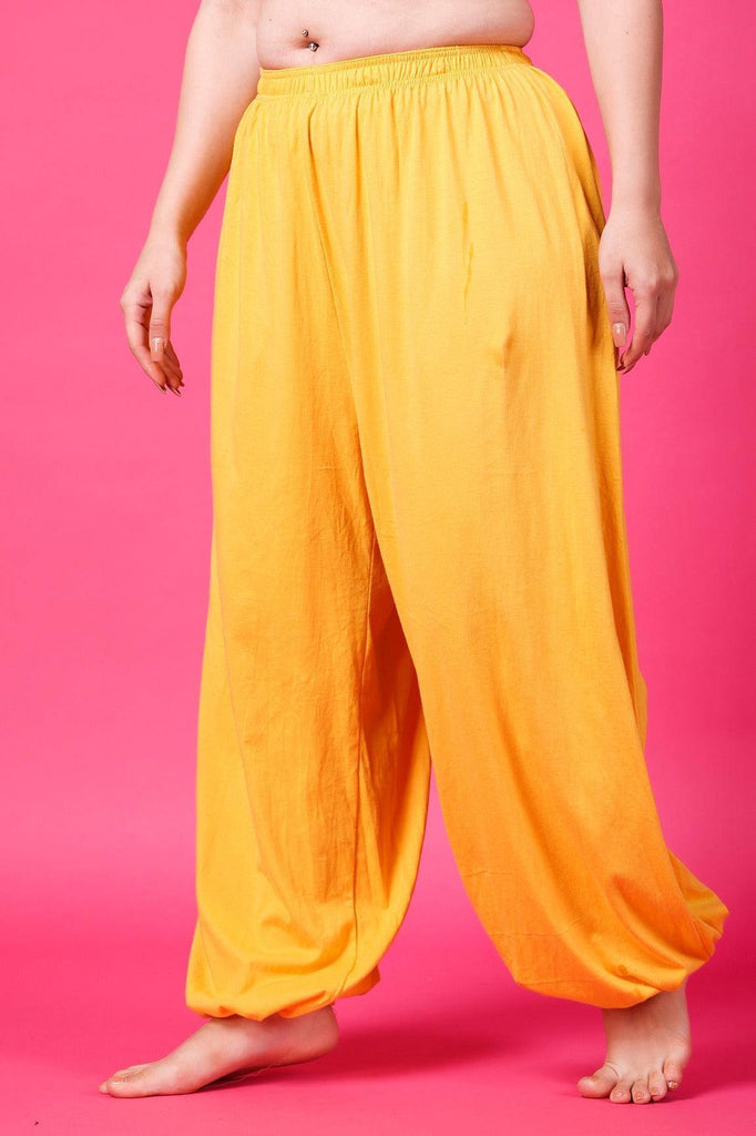 Model wearing Cotton Lycra Harem Pants with Pattern type: Solid-3