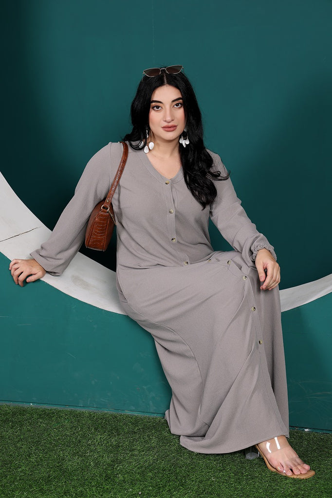 Model wearing Bubble Moss Maxi Dress with Pattern type: Solid-5