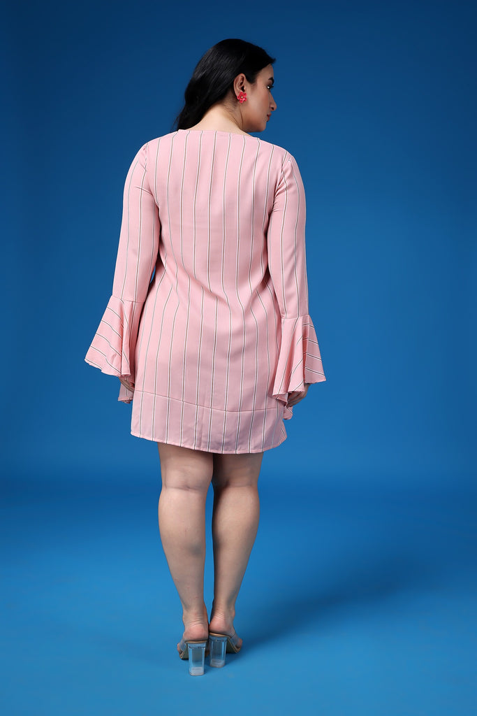 Model wearing Poly Crepe Mini Dress with Pattern type: Striped-4