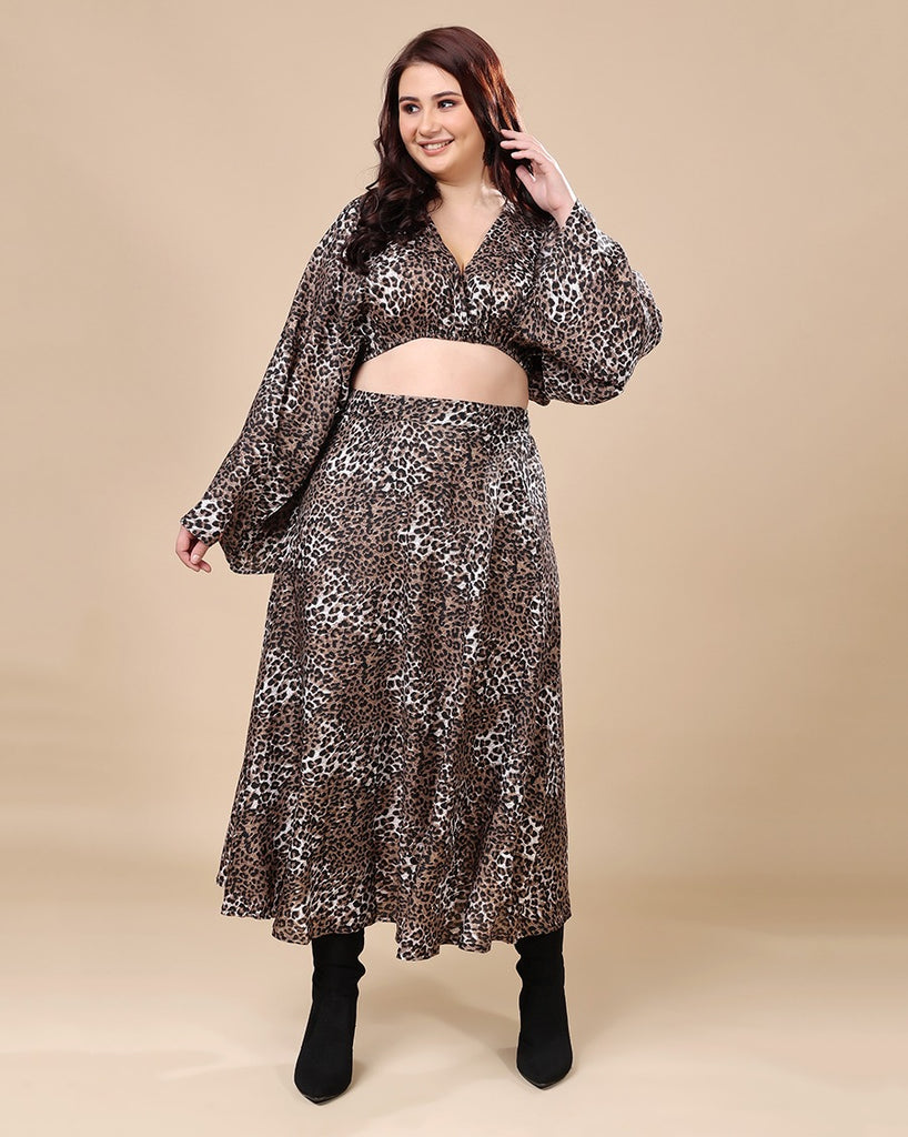 Model wearing Polyester Co-ord Set with Pattern type: Leopard-1