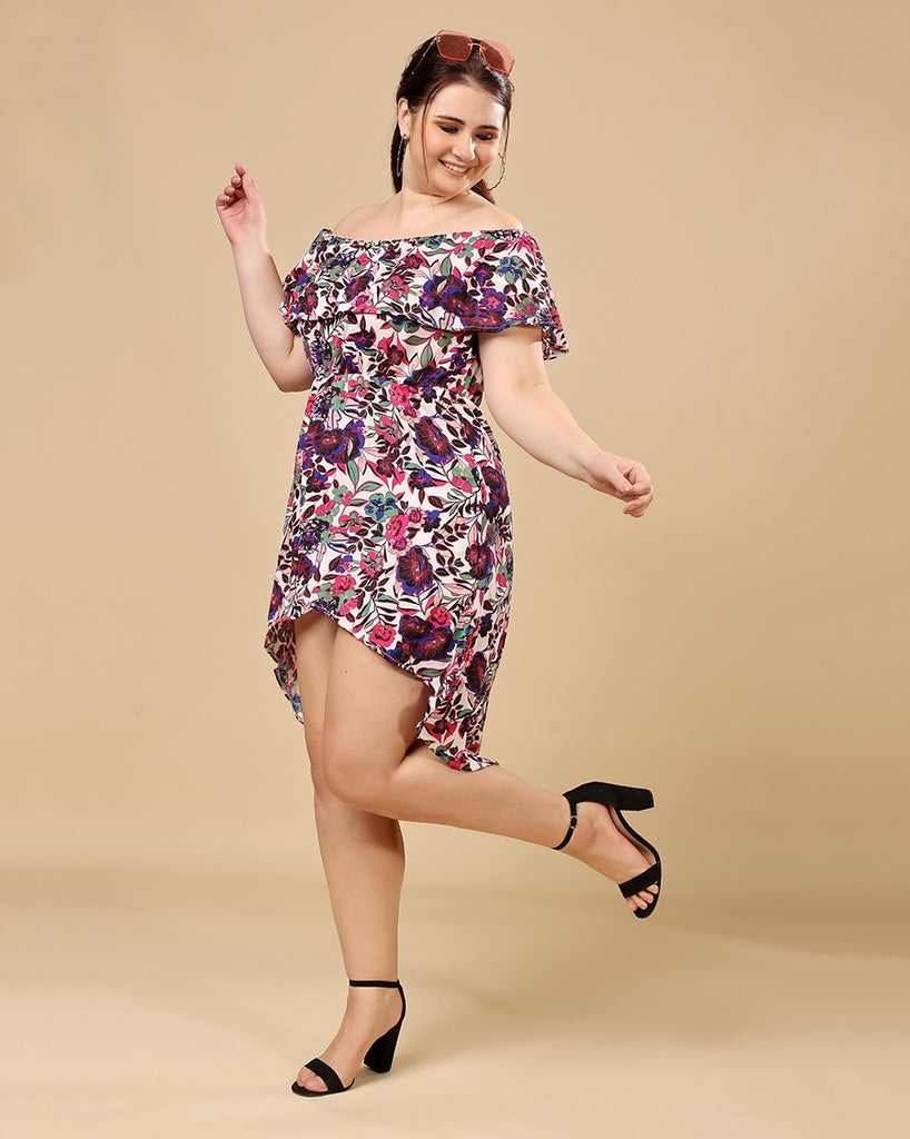 Model wearing Polyester Mini Dress with Pattern type: Floral-6