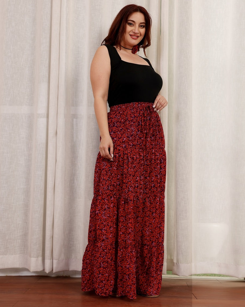 Model wearing Polyster Georgette Maxi Skirt with Pattern type: Floral-4