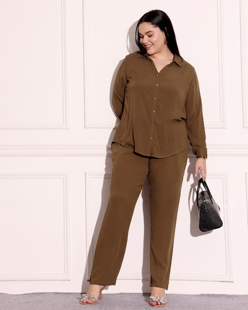 Model wearing Viscose Crepe Co-ord Sets with Pattern type: Solid-6