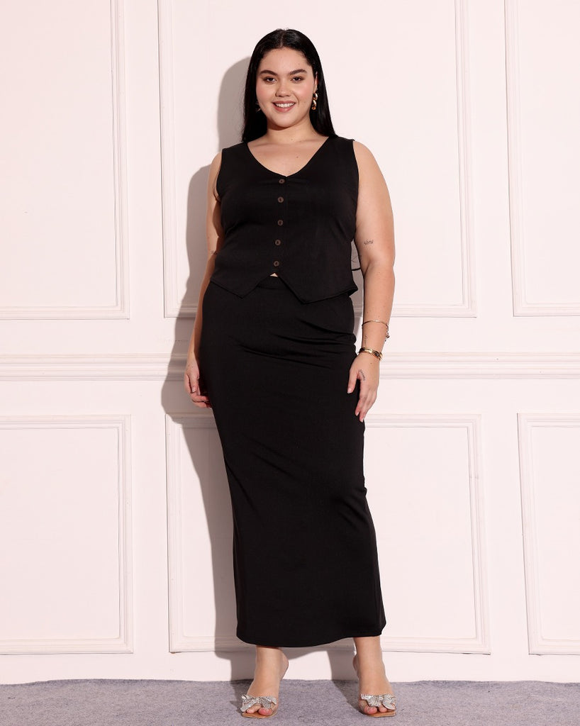 Model wearing Poly Lycra Co-ord Set with Pattern type: Solid-2