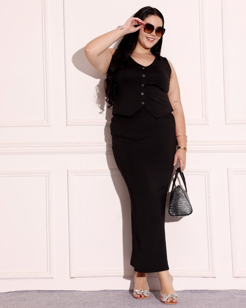 Model wearing Poly Lycra Co-ord Set with Pattern type: Solid-6