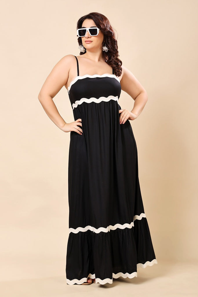 Model wearing Rayon Maxi Dress with Pattern type: Solid-7