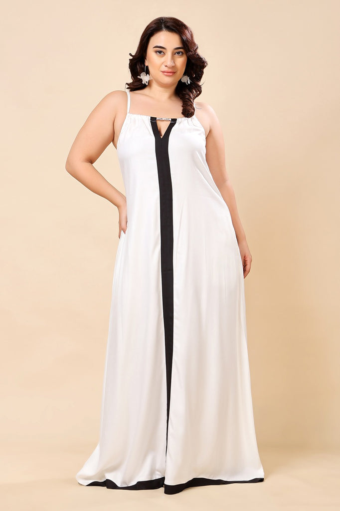 Model wearing Rayon Maxi Dress with Pattern type: Solid-1
