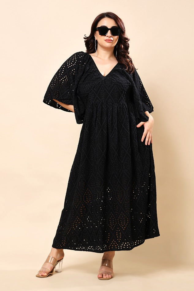 Model wearing Cotton Maxi Dress with Pattern type: Solid-6