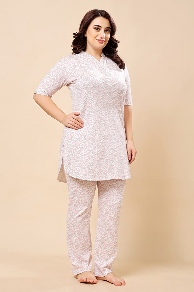 Model wearing Cotton Lycra Night Suit Set with Pattern type: Floral-2