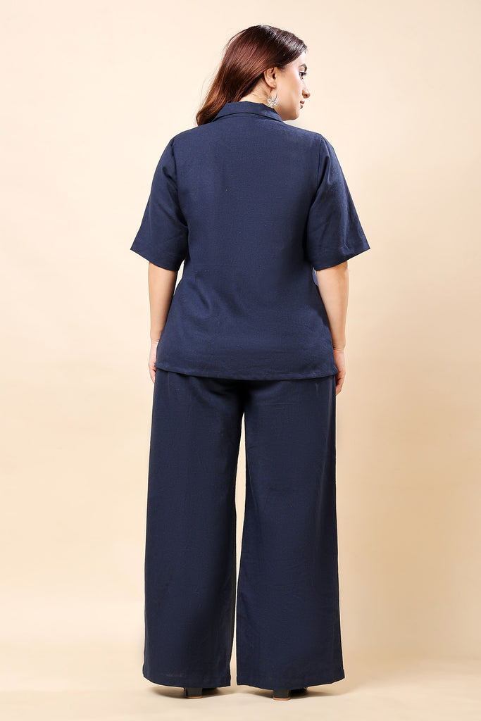 Model wearing Linen Pants with Pattern type: Solid-17