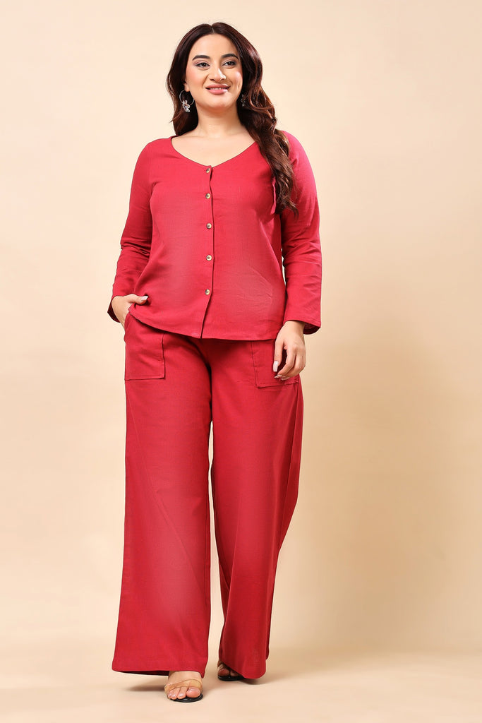 Model wearing Linen Top with Pattern type: Solid-22