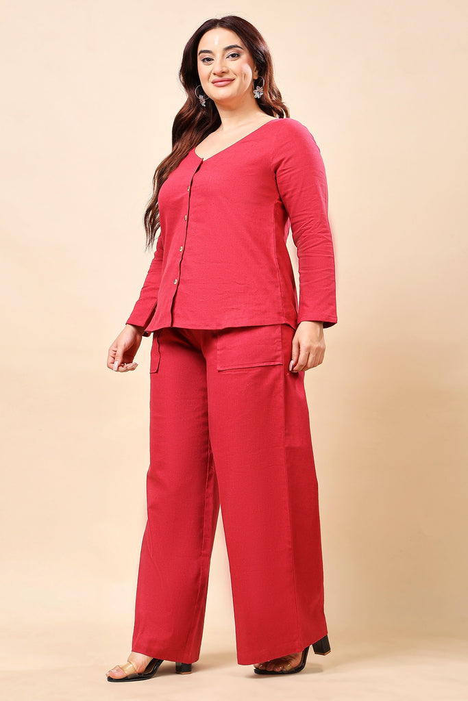 Model wearing Linen Top with Pattern type: Solid-24
