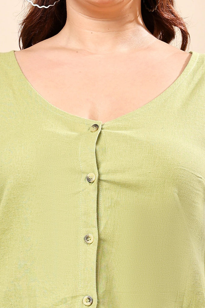 Model wearing Linen Top with Pattern type: Solid-47
