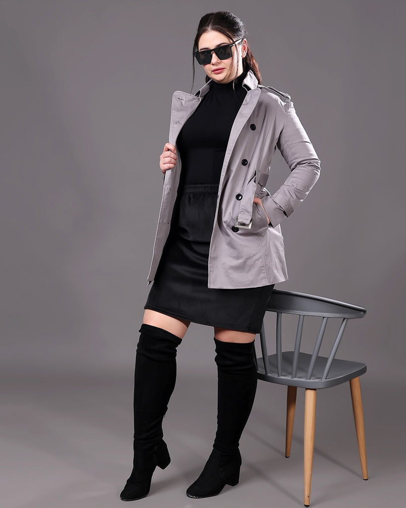 Model wearing Cotton Poplin Overcoat with Pattern type: Solid-6