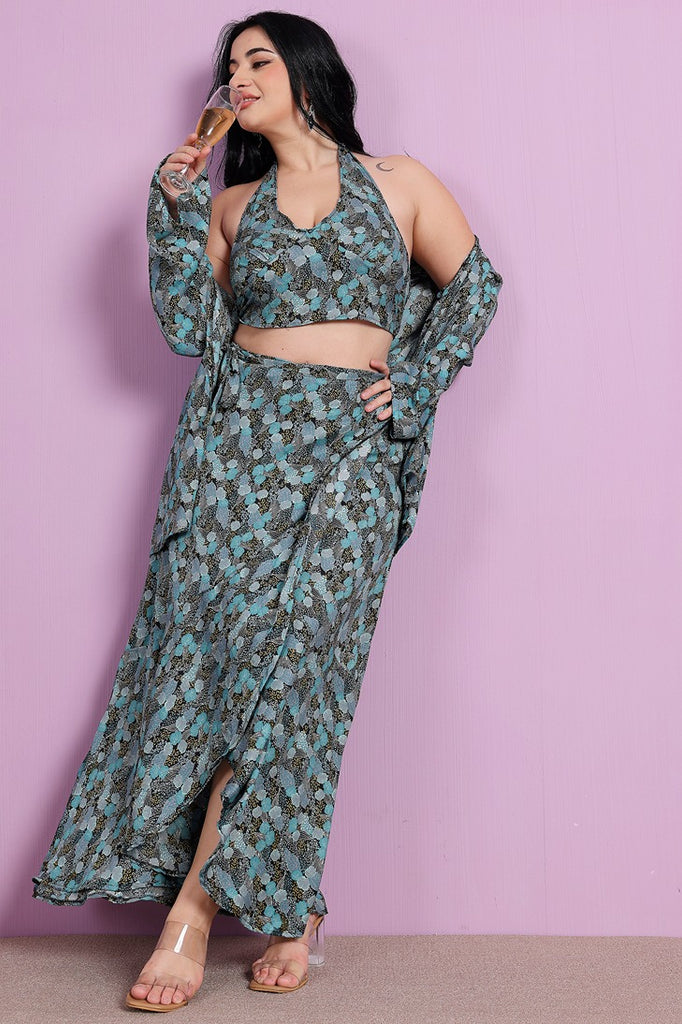 Model wearing Poly Crepe Co-ord Set with Pattern type: Floral-6