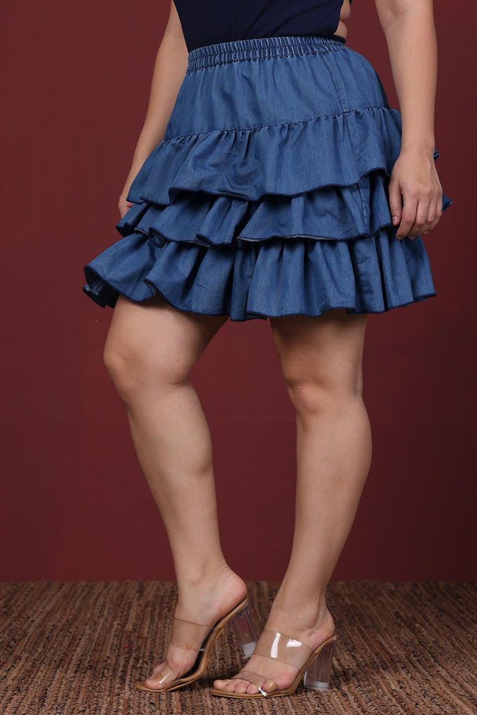 Model wearing Denim Skirt with Pattern type: Solid-2