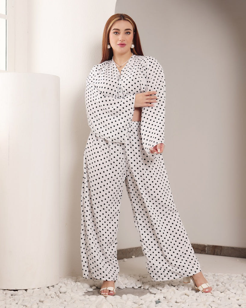 Model wearing Polyster Georgette Co-ord Set with Pattern type: Polka Dots-4