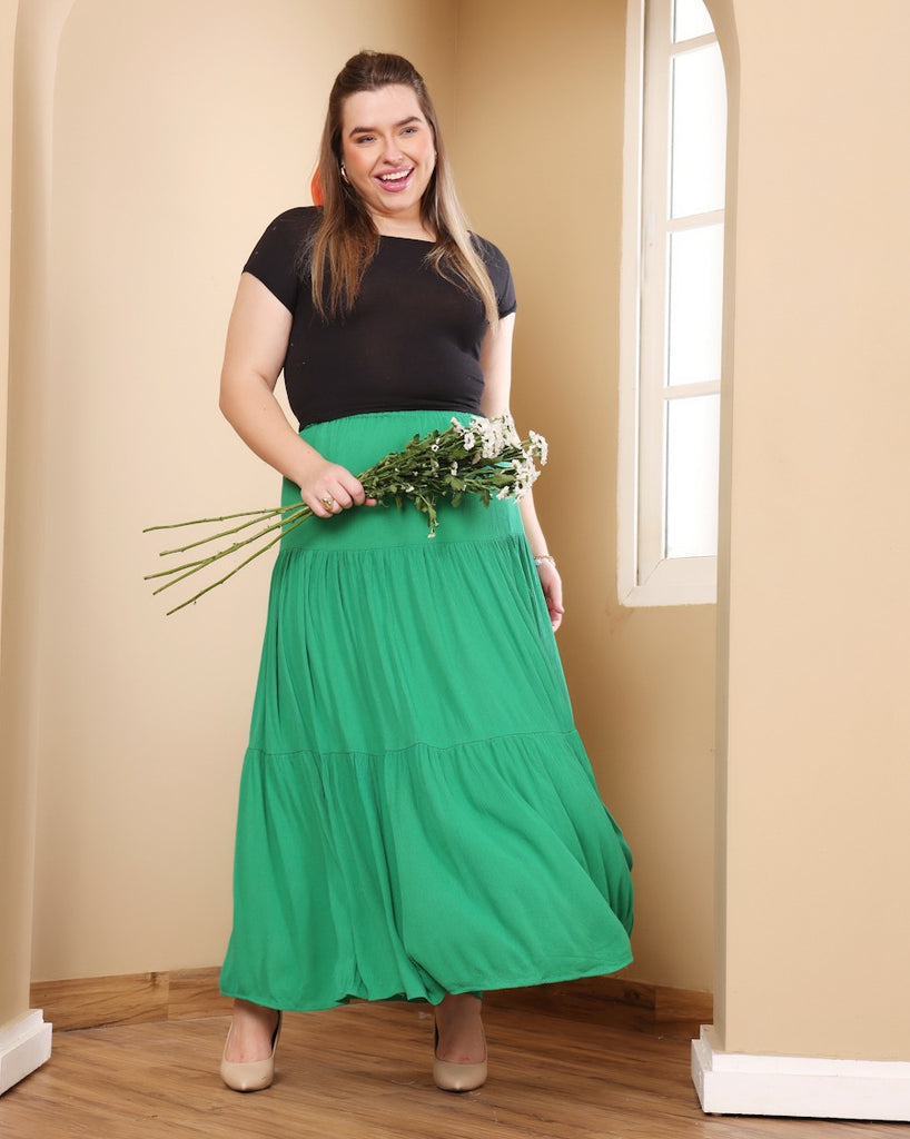 Model wearing Viscose Crepe Long Skirt with Pattern type: Solid-21