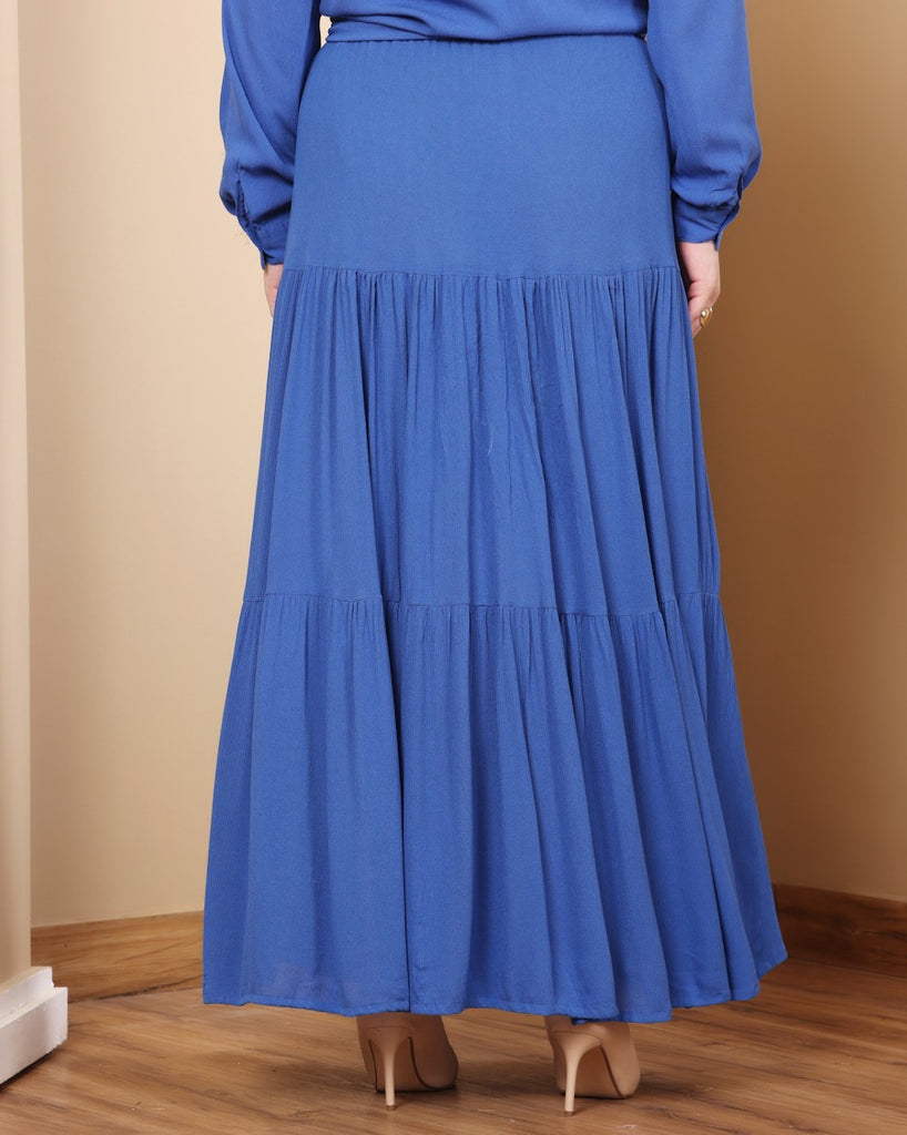 Model wearing Viscose Crepe Long Skirt with Pattern type: Solid-36