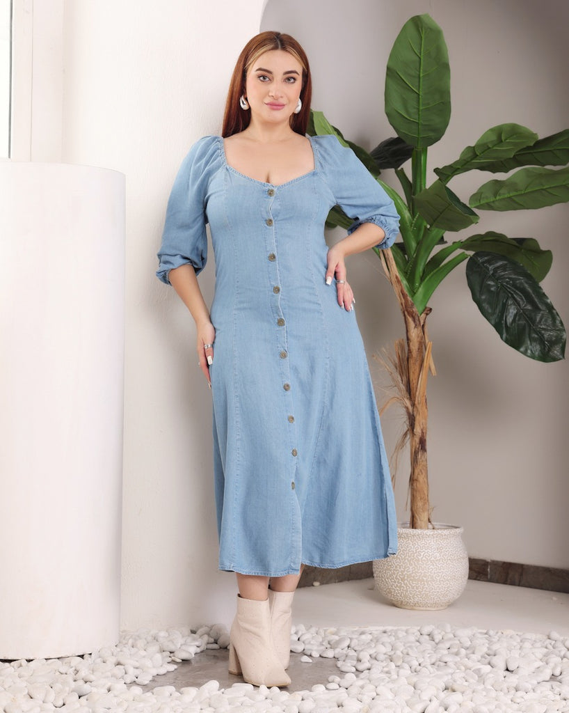 Model wearing Denim Midi Dress with Pattern type: Solid-1