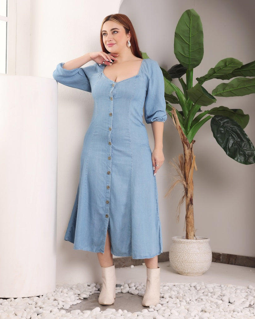 Model wearing Denim Midi Dress with Pattern type: Solid-2