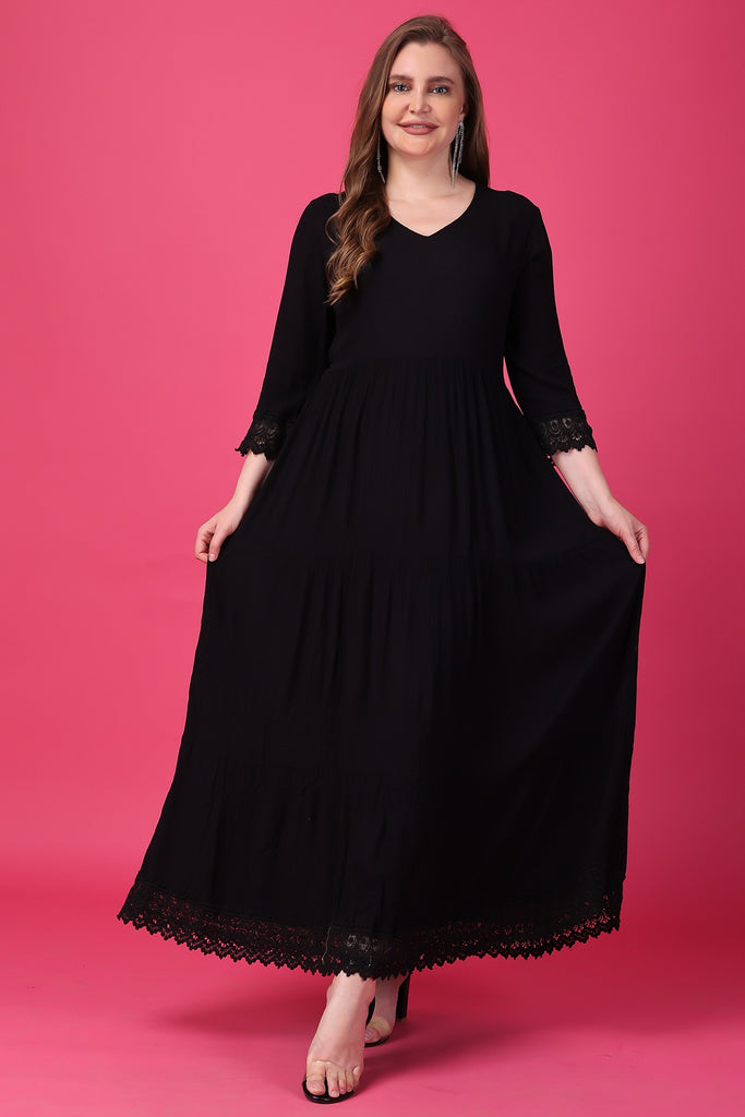 Model wearing Viscose Crepe Maxi Dress with Pattern type: Solid-19