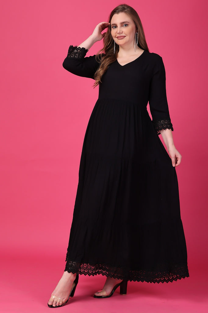 Model wearing Viscose Crepe Maxi Dress with Pattern type: Solid-21