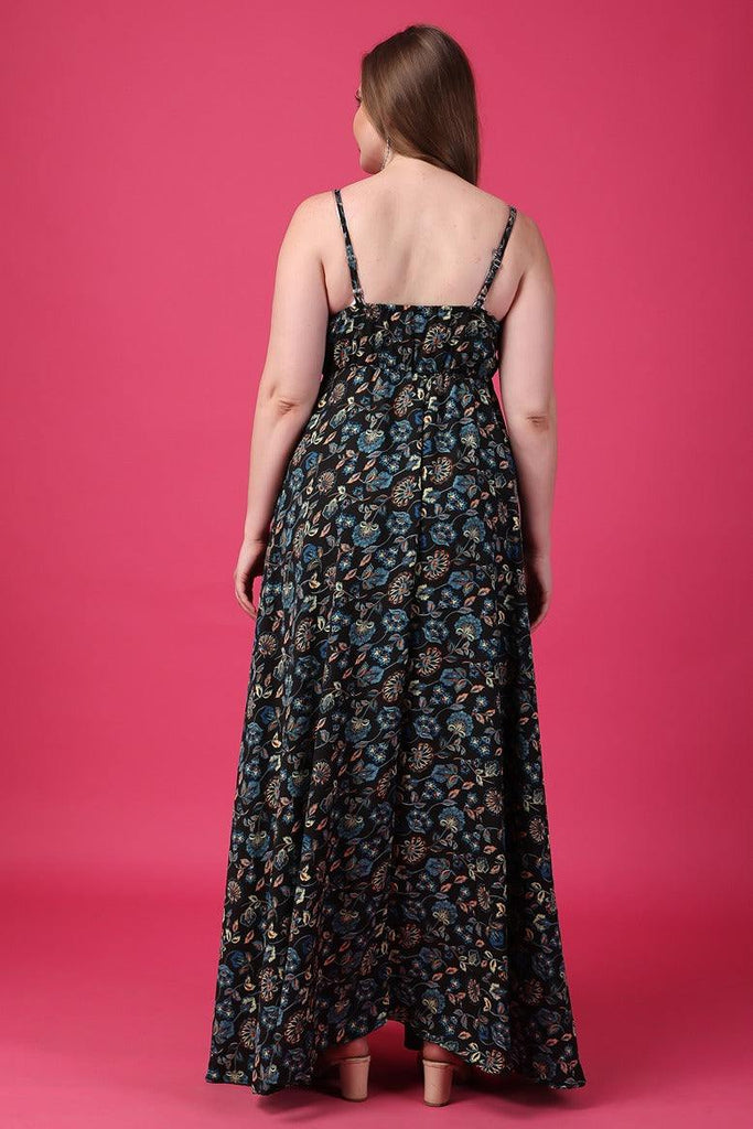 Model wearing Polyester Maxi Dress with Pattern type: Floral-6