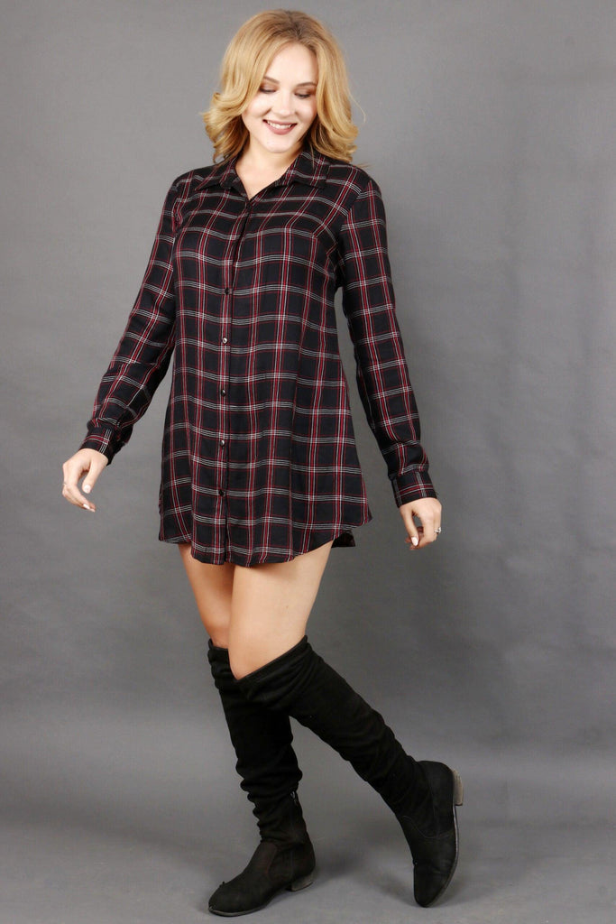 Model wearing Polyester Mini Dress with Pattern type: Checked-2