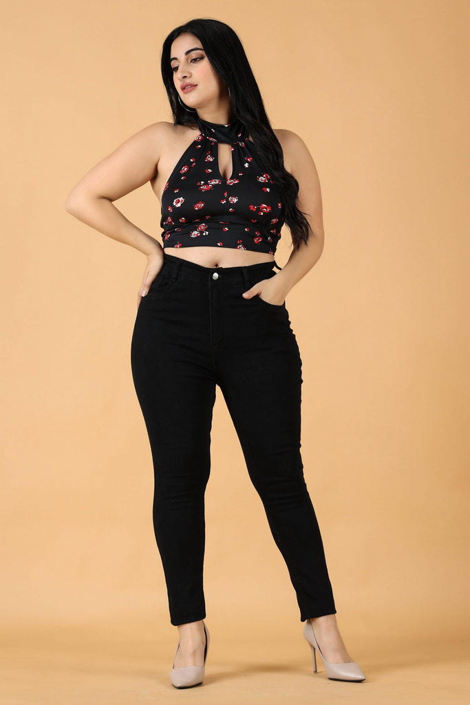 Model wearing Polyester Elastane Crop Top with Pattern type: Floral-7