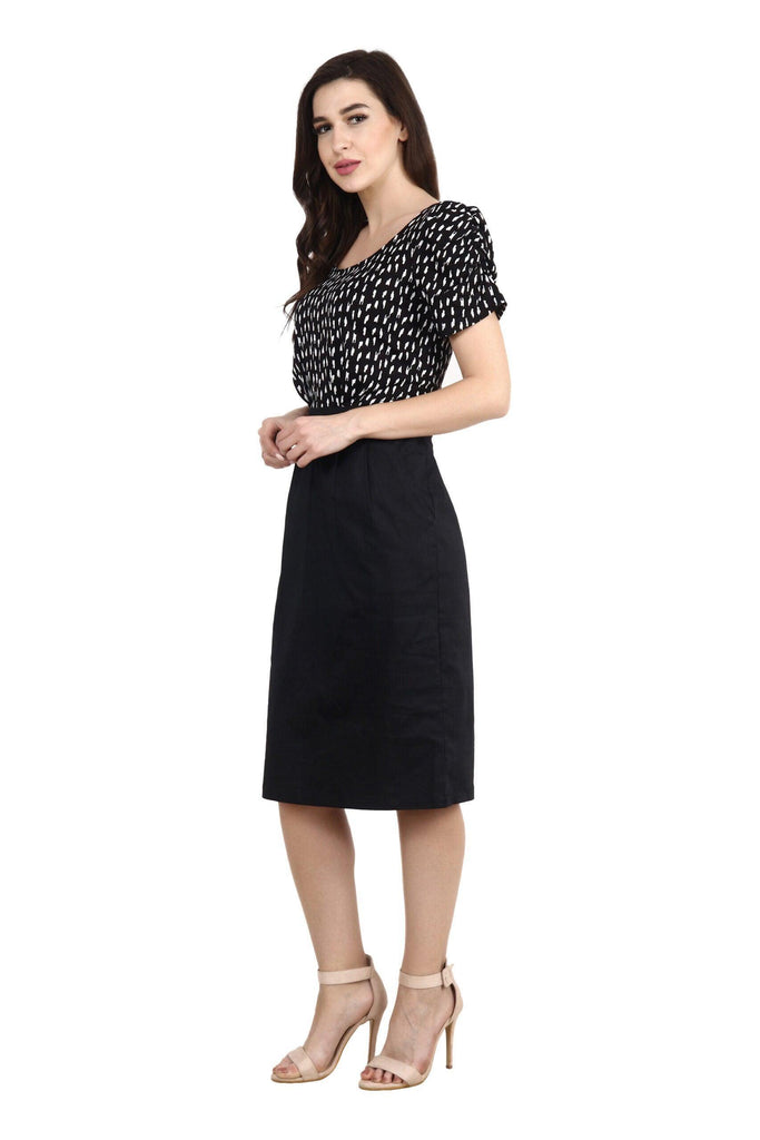 Model wearing Cotton Lycra Midi Dress with Pattern type: Graphic-3