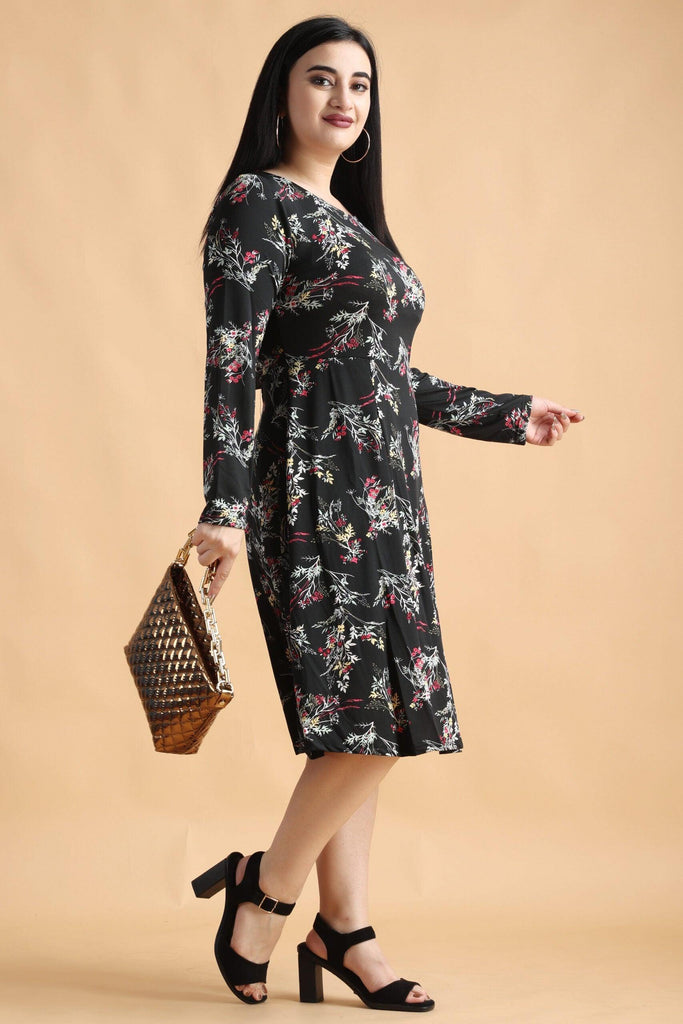 Model wearing Poly Lycra Midi Dress with Pattern type: Floral-3