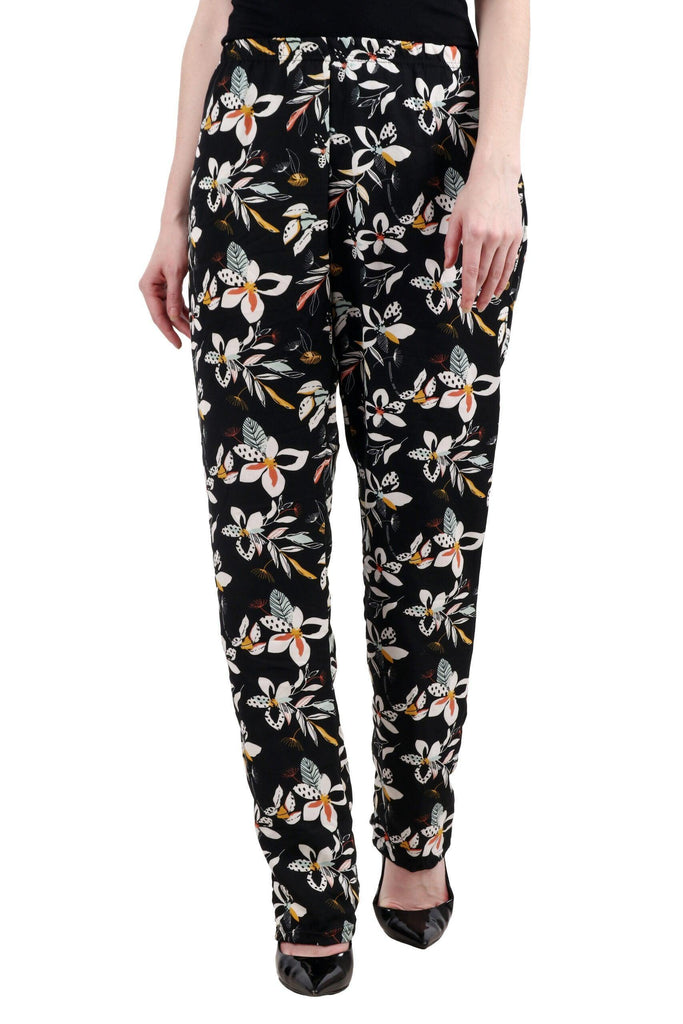 Model wearing Polyester Pyjamas with Pattern type: Floral-5