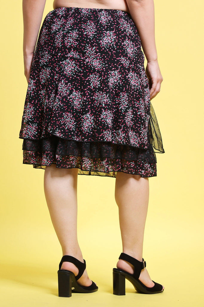 Model wearing Polyster Georgette Midi Skirt with Pattern type: Small Floral-4