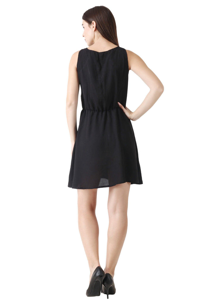 Model wearing Poly Crepe Mini Dress with Pattern type: Solid-6